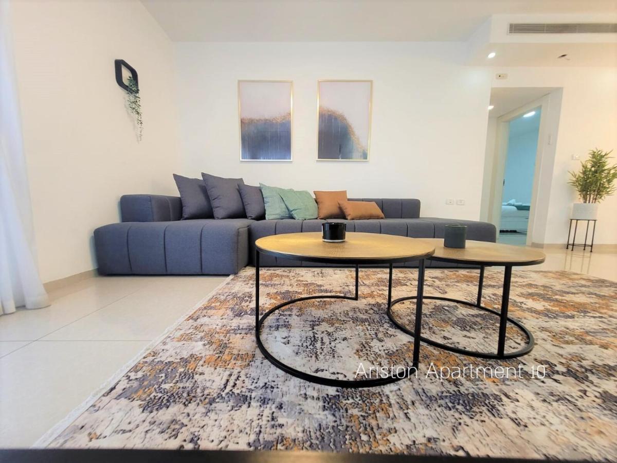 Yalarent Ariston Apartment & Penthouse Tiberias Kültér fotó